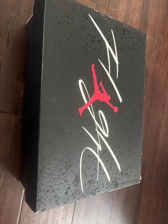 Jordan 4 red cement main image 4